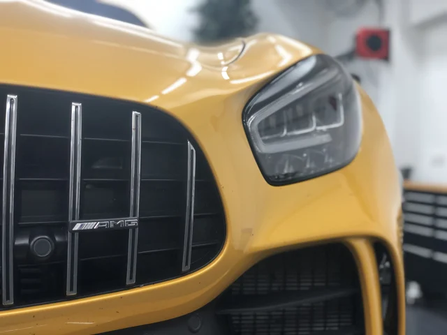 Mercedes AMG GT R – Front und Scheinwerfer