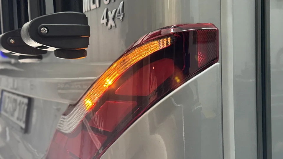 Hymer ML-T 570 mit beleuchteter Heckleuchte